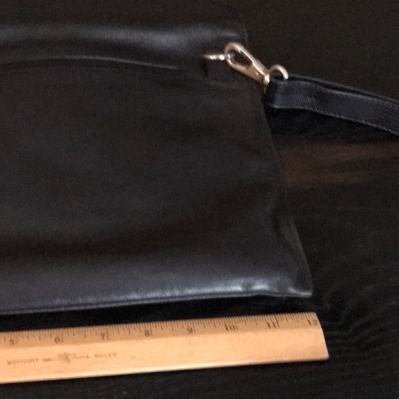 Levenger Messenger Bag - Picture 8 of 9